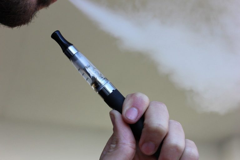 Vaping And Your Heart: Risks And Effects | CVG Cares : CVG Cares